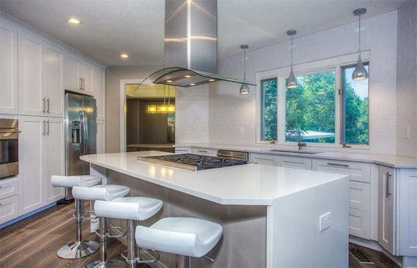 White marble tiled kitchen
