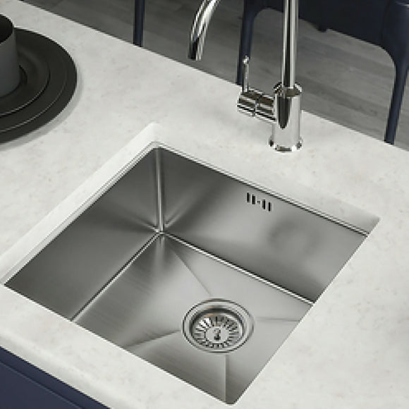 Single bowl sink with classic silver finish,Stainless Steel Sink,LQS Sink,www.work-tops.com
