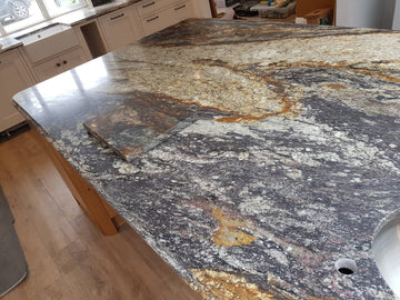 Magma Granite island kitchen,Kitchen Designs,Granite-Unlimited,www.work-tops.com