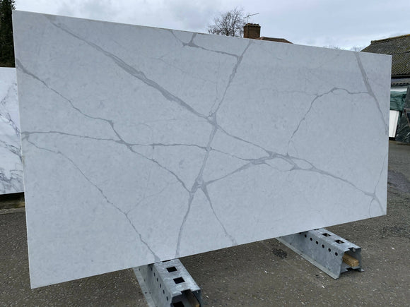 BIANCO ECLIPSIA QUARTZ,Quartz,Cullifords,www.work-tops.com