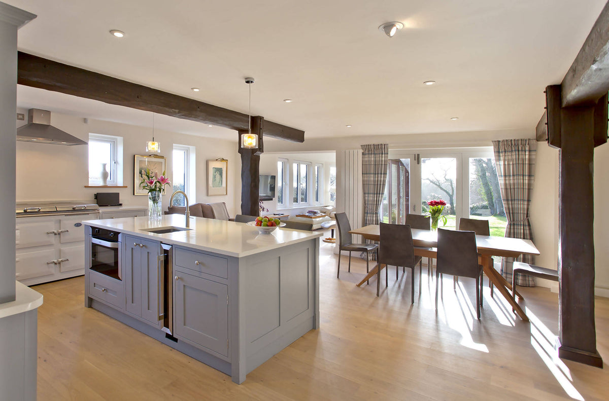 White Quartz Island Kitchen | www.work-tops.com