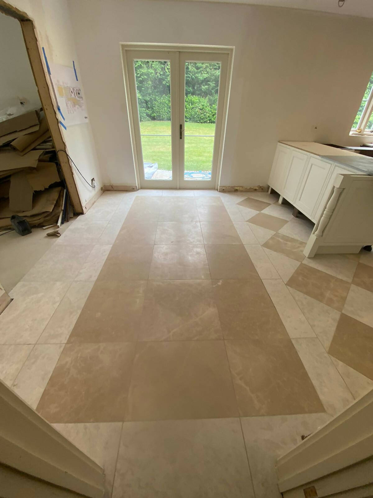 Vanilla Spider Marble Tiles UK | Floor & Wall Tile | www.work-tops.com