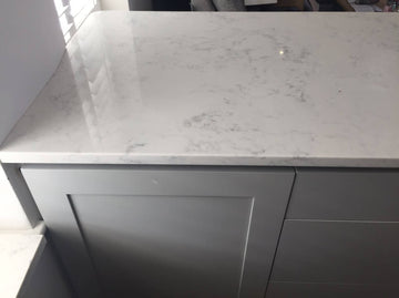 NILE CARRARA PENINSULAR I - SHAPED KITCHEN,Kitchen Designs,Gavin Page,www.work-tops.com