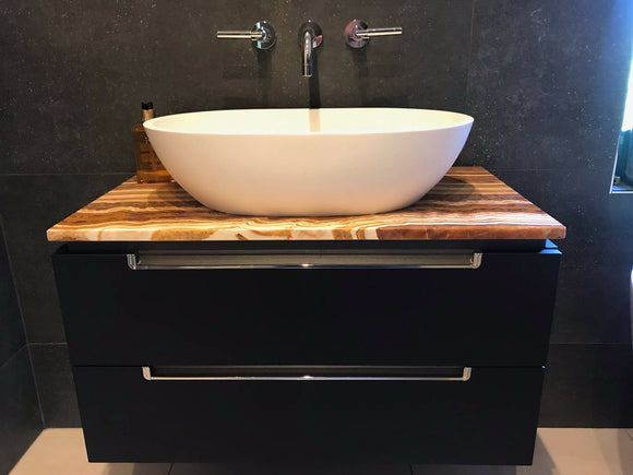 TIGER BOOKMATCHED ONYX VEIN-CUT,Onyx,Sonic Stone,www.work-tops.com