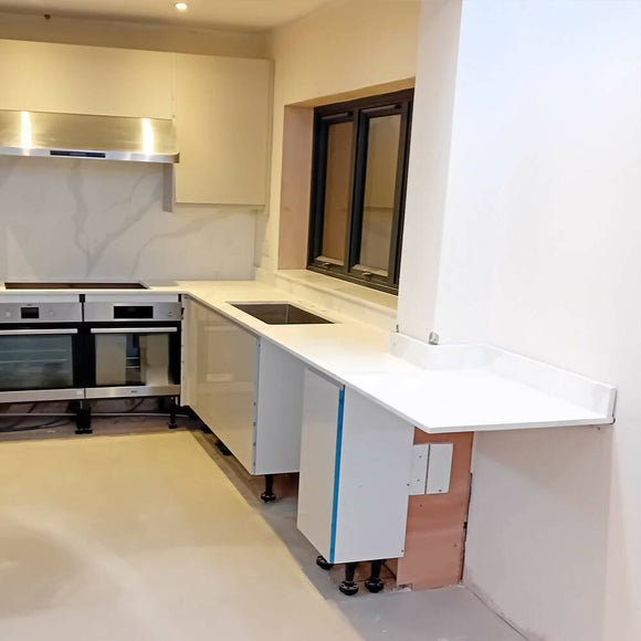 81 - Calacatta Vienna Quartz Kitchen Backsplash, Somerset (2)