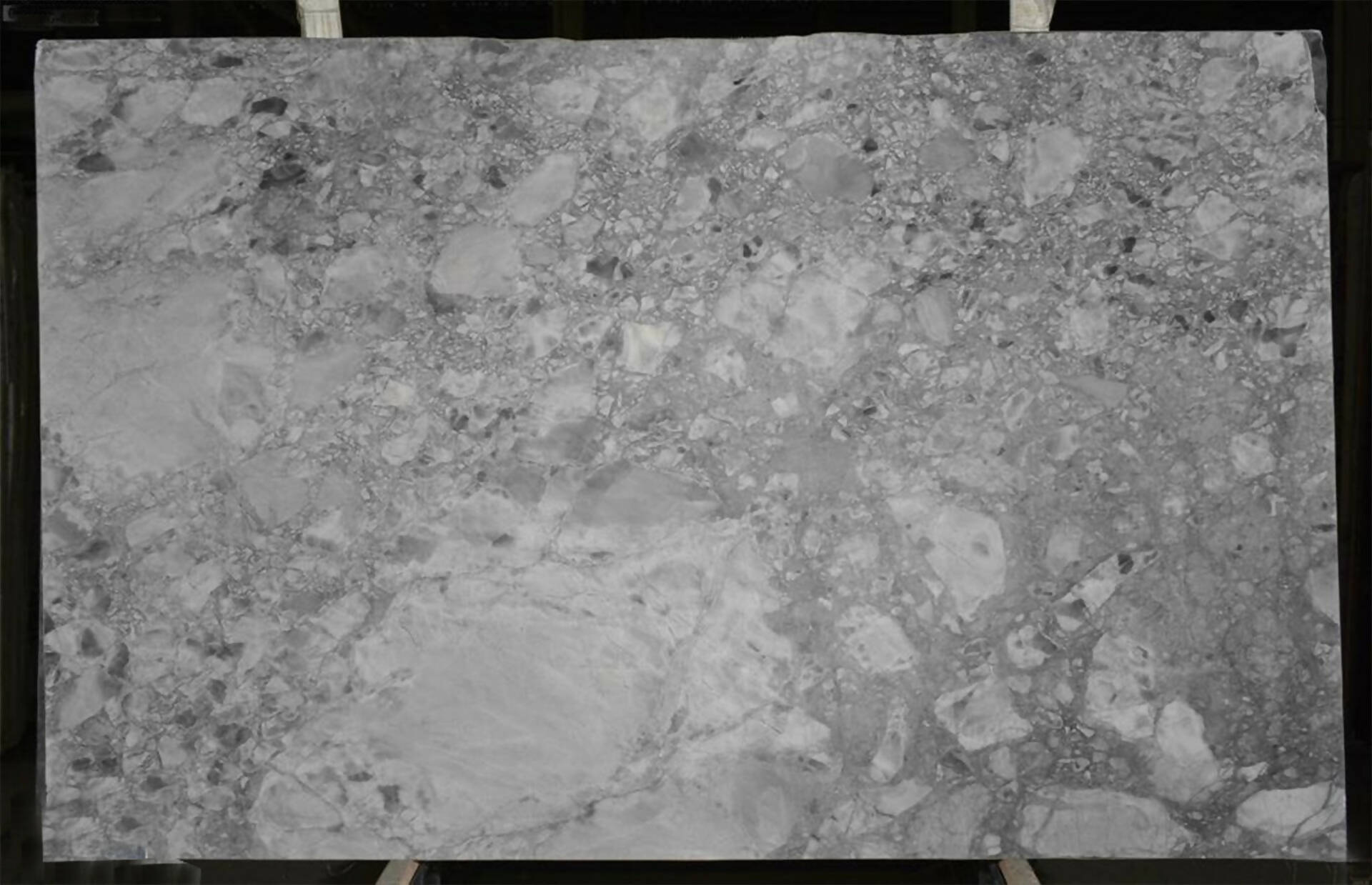 LUNAR QUARTZITE,Quartzite,Granite Slabs UK,www.work-tops.com