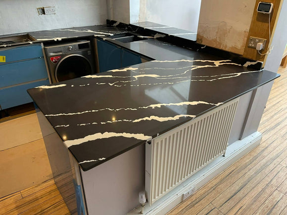 NERO MARQUINA QUARTZ,Quartz,Worldwide Stone Ltd,www.work-tops.com