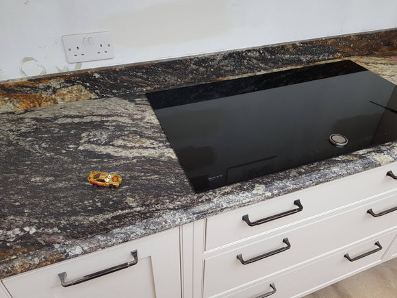 Magma Granite island kitchen,Kitchen Designs,Granite-Unlimited,www.work-tops.com
