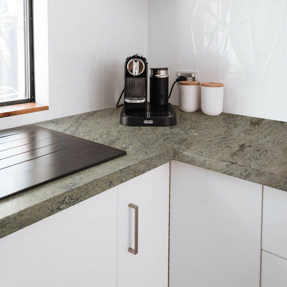 ROYAL / SURF GREEN GRANITE,Granite,KSG UK LTD,www.work-tops.com