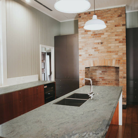 ROYAL / SURF GREEN GRANITE,Granite,KSG UK LTD,www.work-tops.com