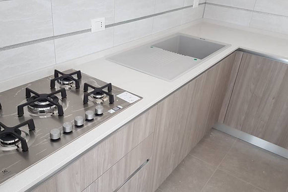 QF WHITE QUARTZ,Quartz,Quartz Forms UK,www.work-tops.com
