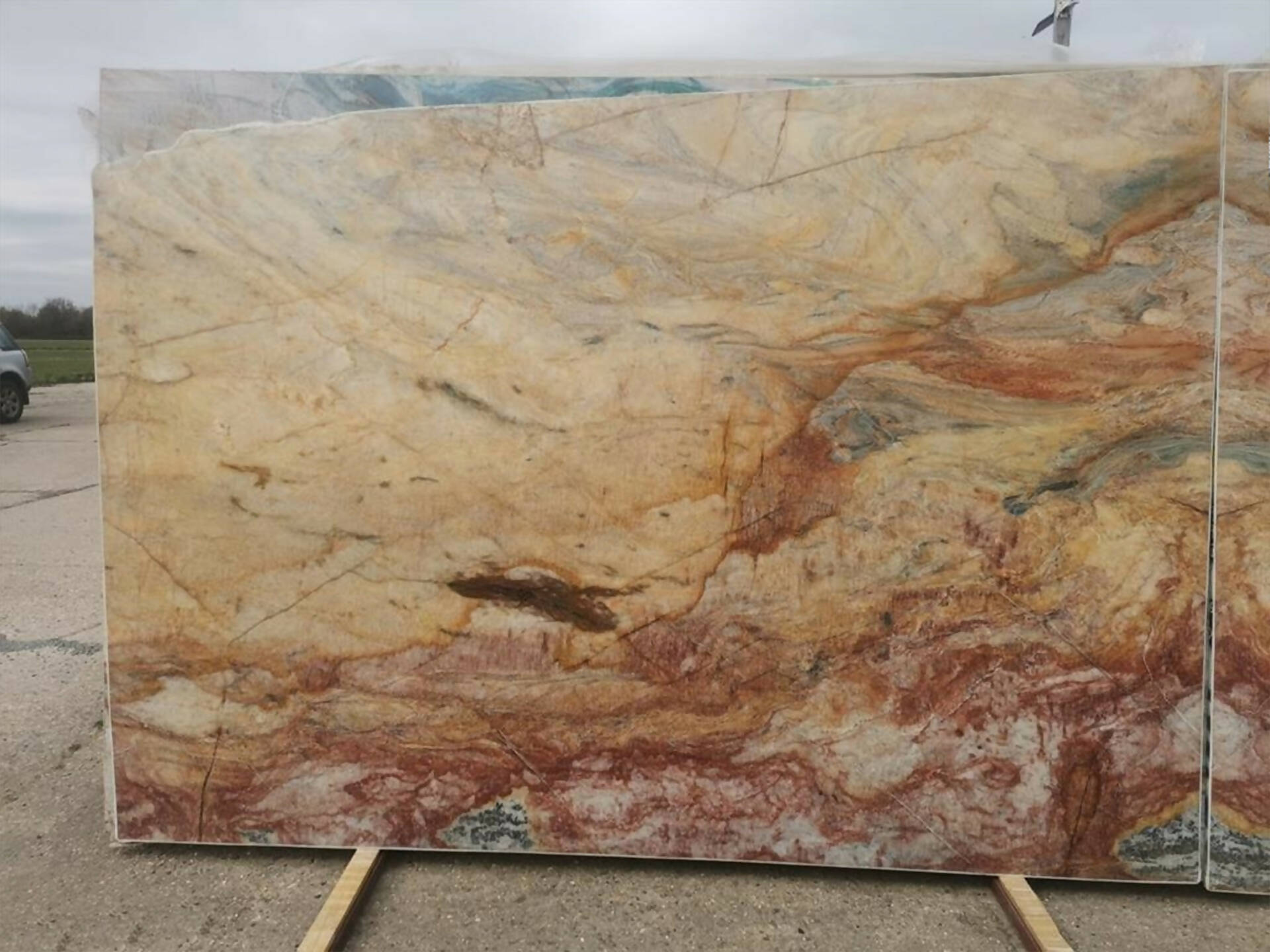 COLIBRI RUBI QUARTZITE,Quartzite,Granite Slabs UK,www.work-tops.com
