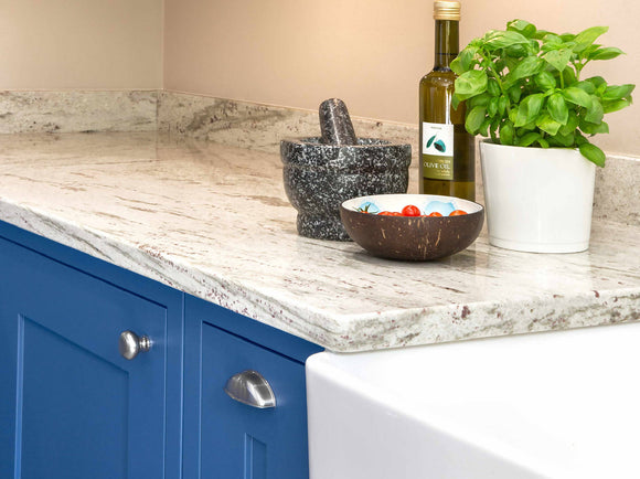 River White Kitchen,Kitchen Designs,Gavin Page,www.work-tops.com