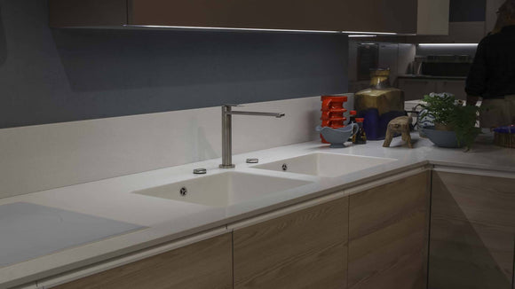 BREEZE BLANC QUARTZ,Quartz,Quartz Forms UK,www.work-tops.com